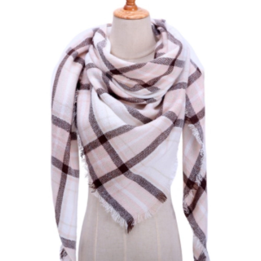 NWT Plaid Blanket Scarf Wrap - Picture 5 of 5